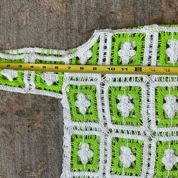 Julia by Love J Crochet Tank Crop Top Green & White - Picture 7 of 12